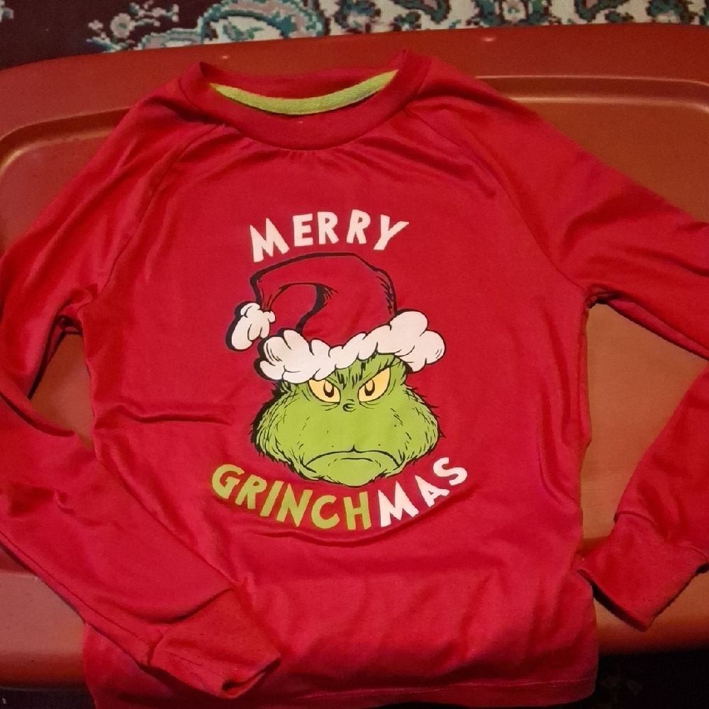 Dr. Seuss Red Grinch Long Sleeve Tee (Chi119)